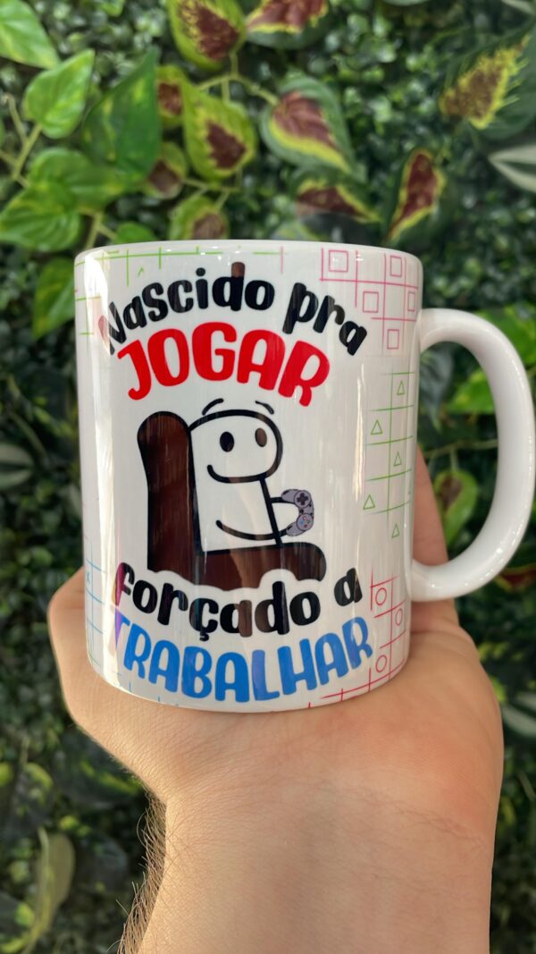 CANECA GAMER NASCIDO PARA JOGAR