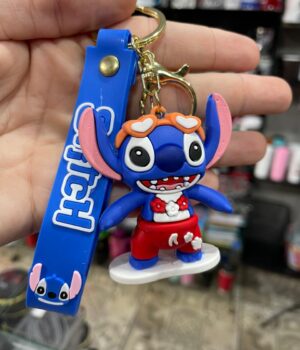 CHAVEIRO STITCH NA PRAIA