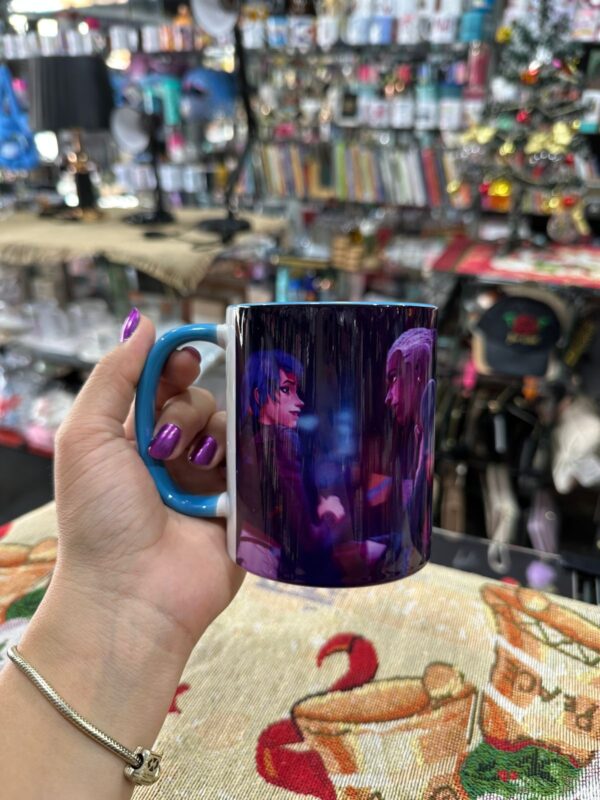 CANECA ALÇA E INTERIOR AZUL CLARO LOL LEAGUE OF LEGENDS ARCANE
