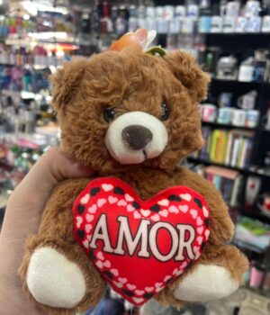 URSO DE PELÚCIA MARROM COM CORAÇÃO AMOR
