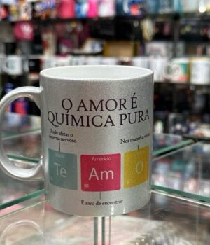 CANECA CINZA O AMOR É QUÍMICA PURA