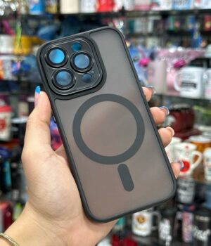 CAPINHA IPHONE 15 PRO PRETO COM PROTEÇÃO NA CÂMERA
