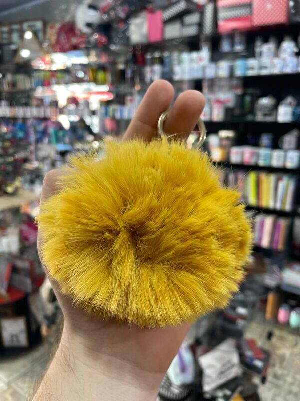 CHAVEIRO POMPOM AMARELO