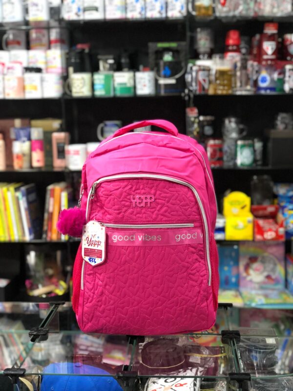 MOCHILA ROSA COM POMPOM YEPP GOOD VIBES