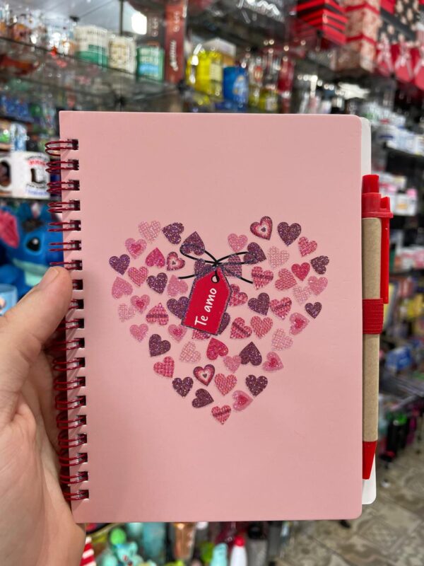 BLOCO DE NOTAS ROSA BEBÊ COM CANETA TE AMO 70 FOLHAS