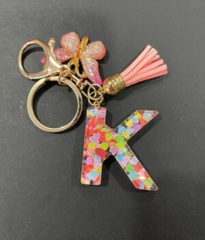 CHAVEIRO DE RESINA | LETRA K | ROSA