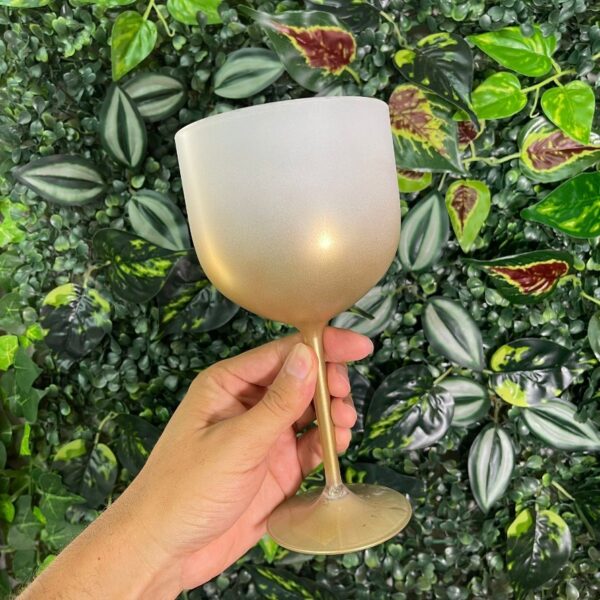 TAÇA DE GIN DEGRADÊ DOURADO