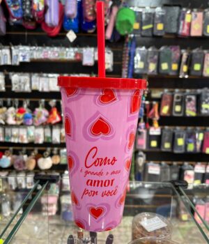 COPO COM CANUDO ROSA COMO É GRANDE O MEU AMOR POR VOCÊ 600ML