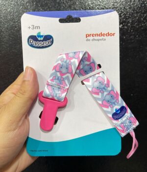 PRENDEDOR DE CHUPETA ROSA ELEFANTE