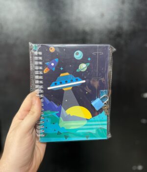 DIÁRIO MASCULINO PRETO COM VERDE ASTRONOMIA COM CADEADO 48 FOLHAS