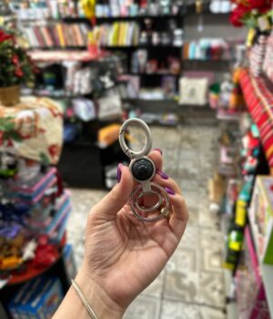 CHAVEIRO DETALHE PRETO COM MOSQUETÃO E DUPLA ARGOLA