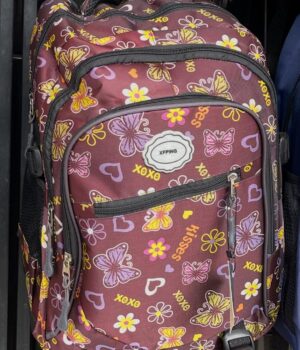 MOCHILA MARROM FEMININA BORBOLETAS FLORAL XOXO XFPING