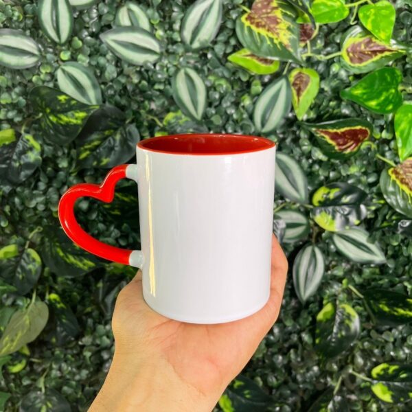 CANECA ALÇA CORAÇÃO VERMELHA