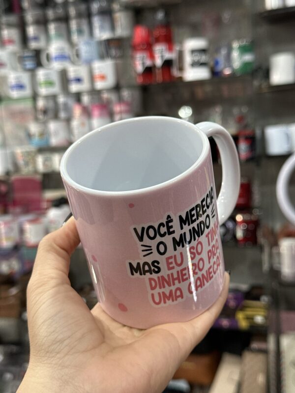 CANECA DE PORCELANA BRANCA FELIZ ANIVERSÁRIO ROSA FLORK - Imagem 3