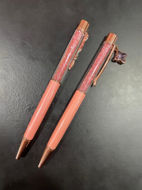 CANETA LUXO COM STRASS ROSA BEBÊ E ROSÉ