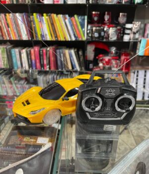 CARRINHO DE CONTROLE REMOTO MODEL CAR AMARELO