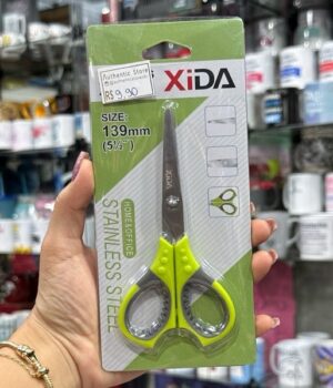 TESOURA