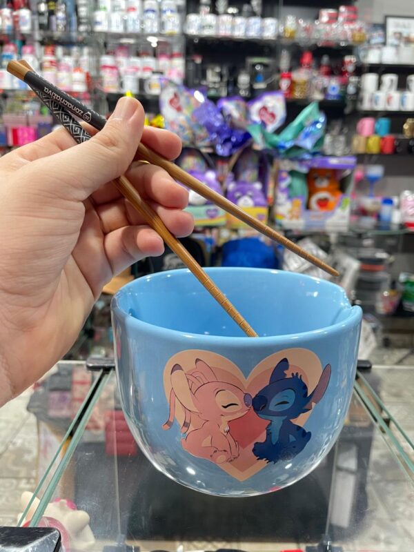 TIGELA BOWL DE PORCELANA STITCH COM HASHI