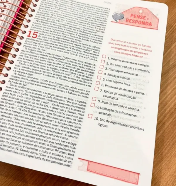BÍBLIA KING JAMES BÍBLIA INTERATIVA ESTUDE, MEDITE E ANOTE CAPA DURA  LETRA NORMAL - Imagem 5
