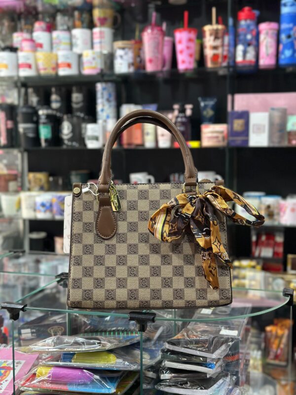 BOLSA FEMININA MARROM CROKIN