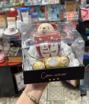 CAIXA COM CANECA + URSINHO + FERRERO