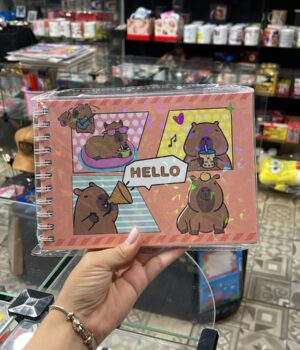 LIVRO PARA COLORIR BOBBIE GOODS CAPIVARA LARANJA