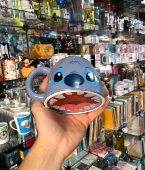 CANECA DE PORCELANA STITCH COM BOCA NO FUNDO
