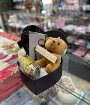 PRESENTE PARA NAMORADO: CHAVEIRO NAMORADO + URSINHO GOSTO MUITO DE VOCÊ + 3 FERRERO