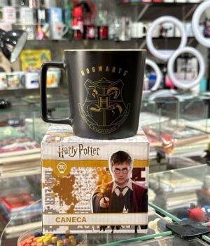 CANECA HARRY POTTER BRASÃO HOGWARTS 400ML CERÂMICA
